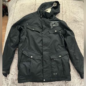Men’s Medium Oakley Ski Jacket